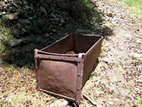 Hiking Miners Basin, Moab Utah - Image 7